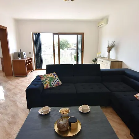 Maria Picudo By Interhome Apartman *