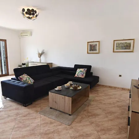 Maria Picudo By Interhome Apartman *