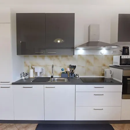 Maria Picudo By Interhome Appartement Cepljani