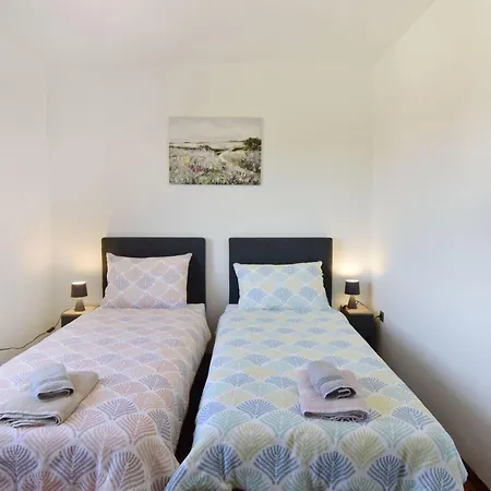 Maria Picudo By Interhome Apartman